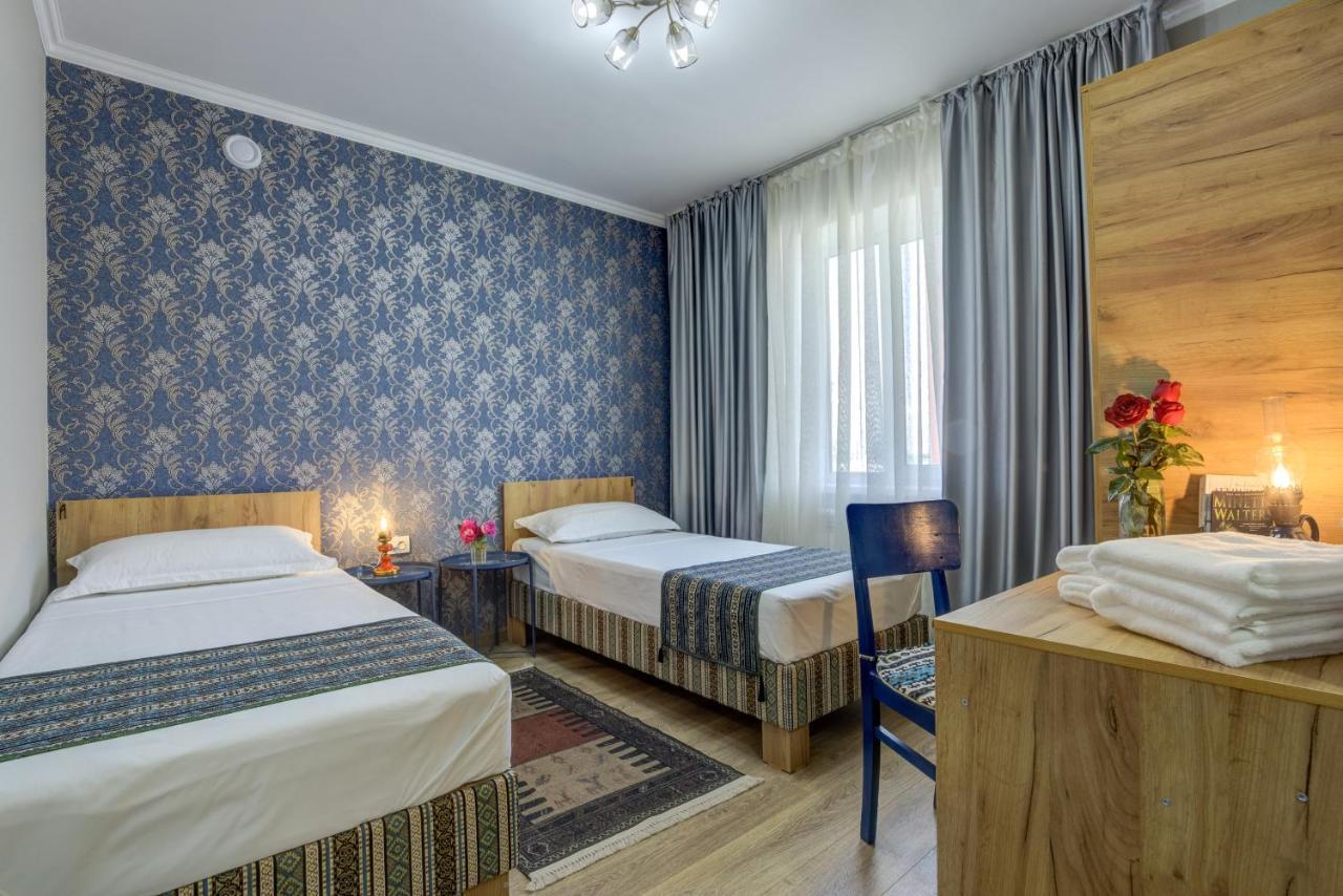 Ordo Hotel Karakol Eksteriør bilde